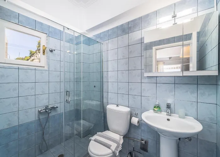 Monato Luxury